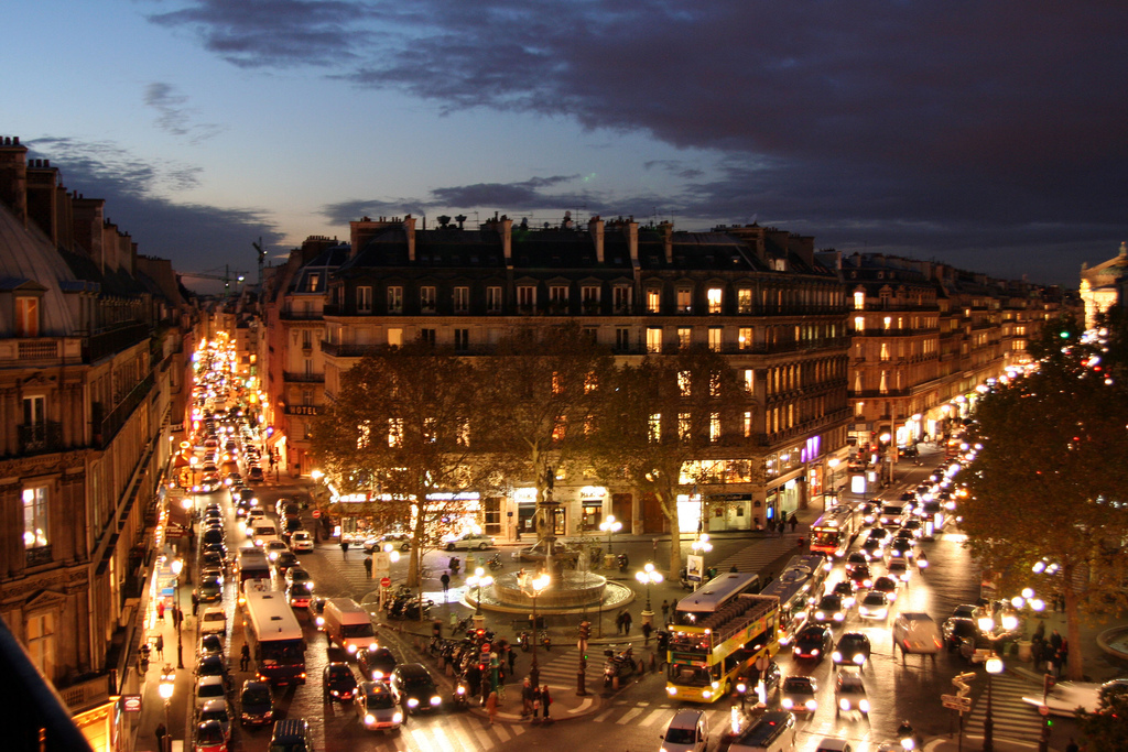 Parisul, al doilea cel mai plăcut oraş din Europa