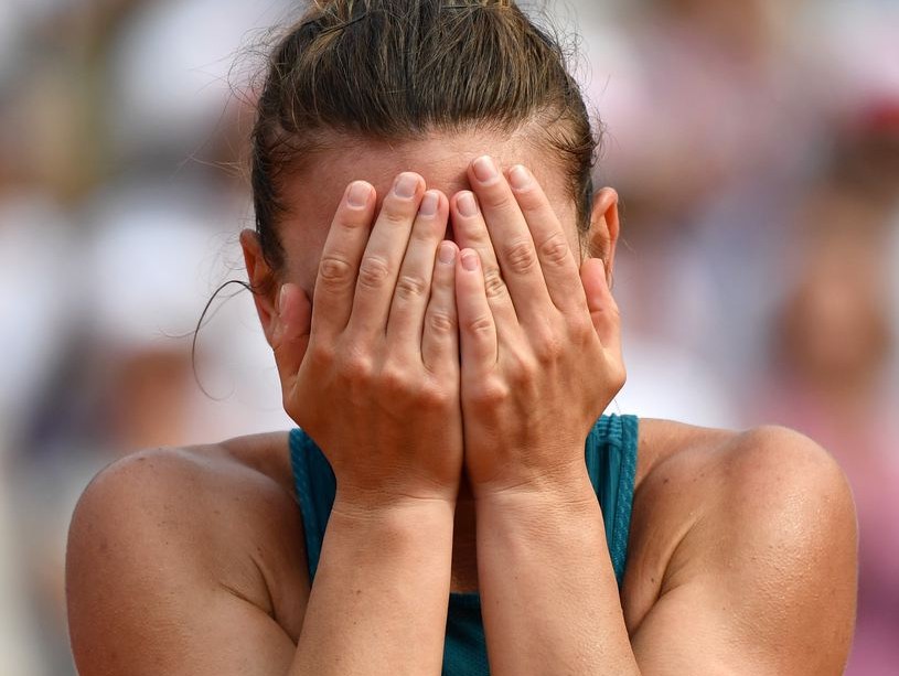 Prima reacţie a Simonei Halep, după eliminarea de la Roland Garros: Sunt tristă că nu mi-am făcut jocul. Nu am reuşit să gestionez tensiunea din corp 