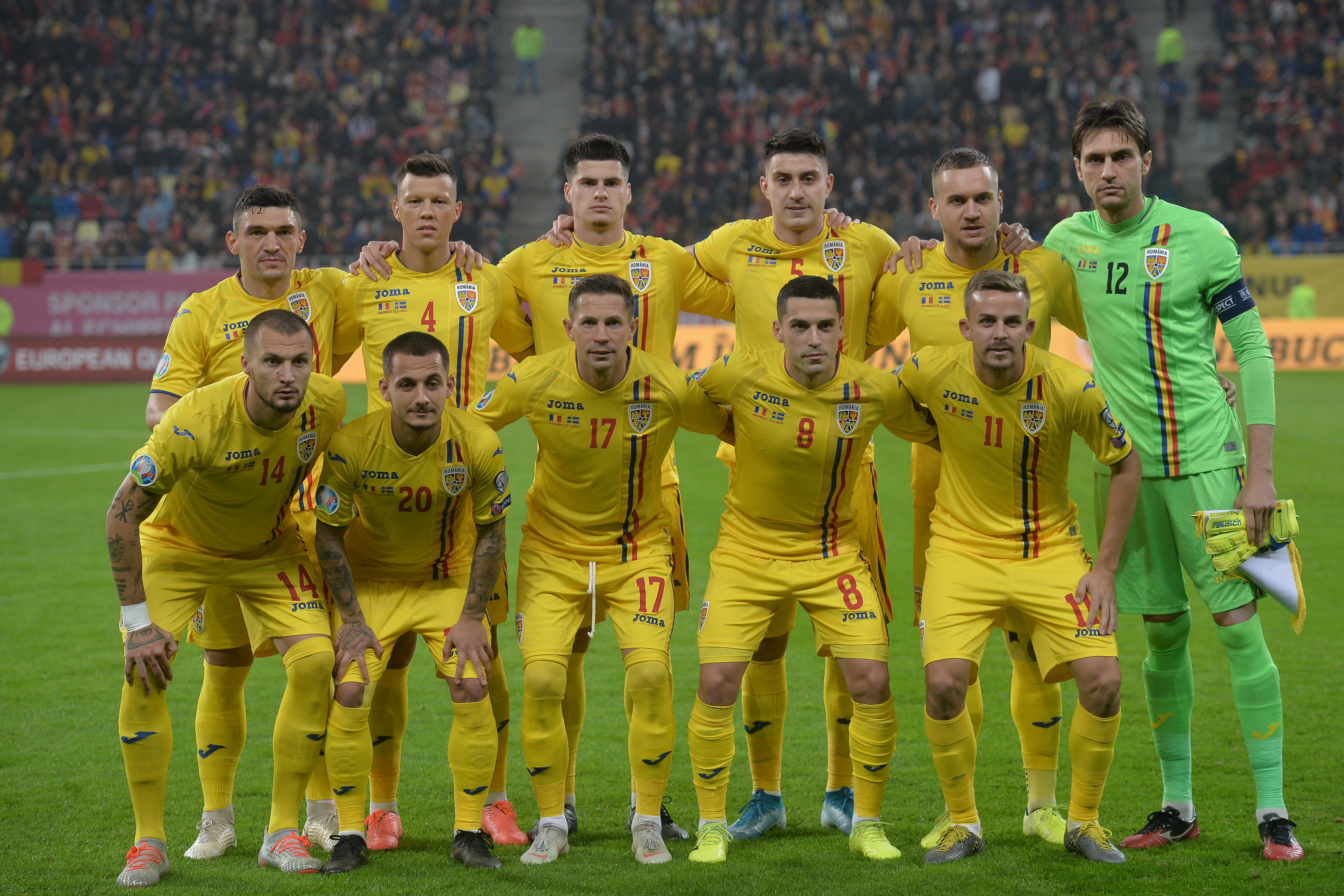 Tragerea la sorţi de la Bucureşti. România va juca la Campionatul European de fotbal împotriva Olandei, Austriei şi Ucrainei, dacă va învinge Islanda în meciul de baraj. Dacă va trece de Islanda şi Bulgaria sau Ungaria