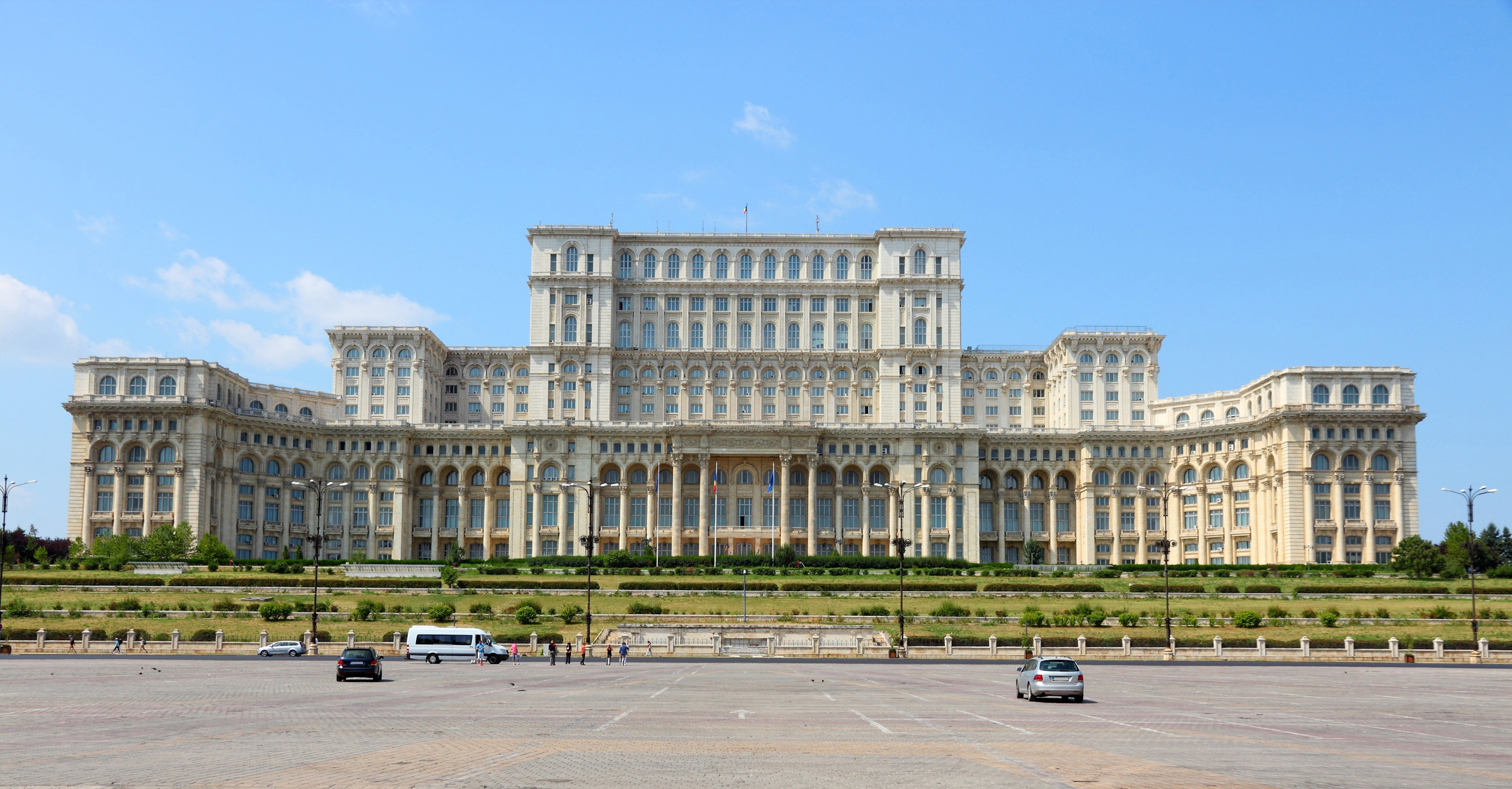 BBC: Palatul Parlamentului, printre cele şapte minuni arhitecturale necunoscute ale lumii