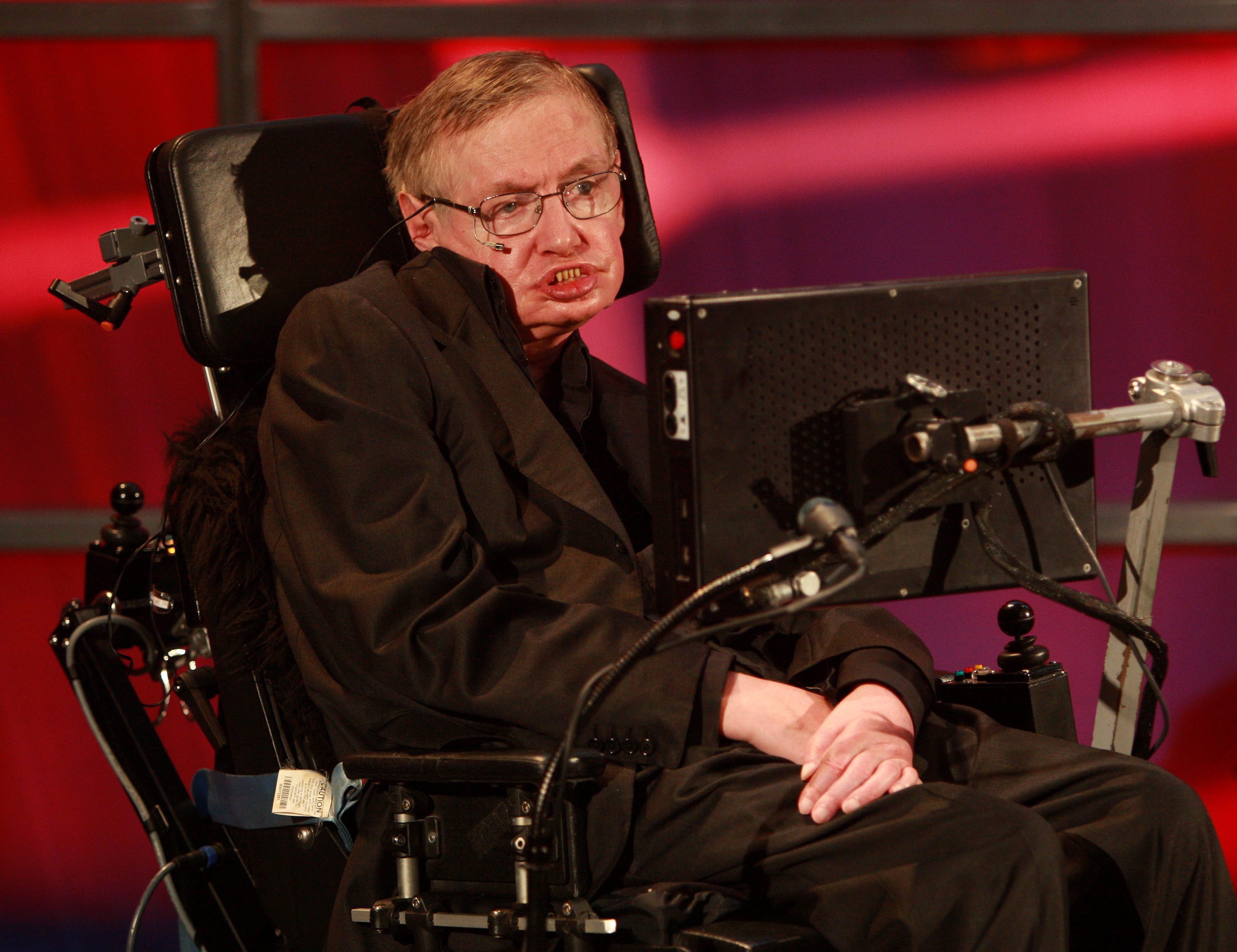 Avertismentul lui Stephen Hawking pentru omenire: Salvarea este în colonizarea spaţiului. Chiar dacă nu se va întâmpla acum, o catastrofă de porporţii este iminentă şi inevitabilă