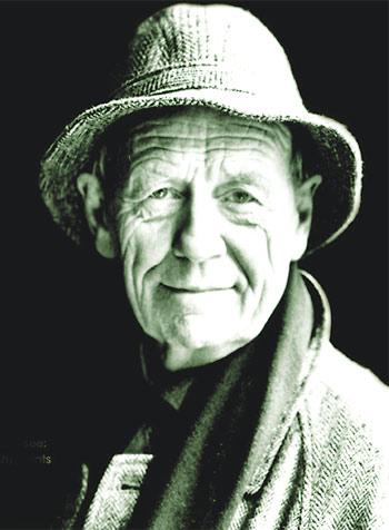 Romancierul irlandez William Trevor, comparat cu Cehov, a decedat la vârsta de 88 de ani