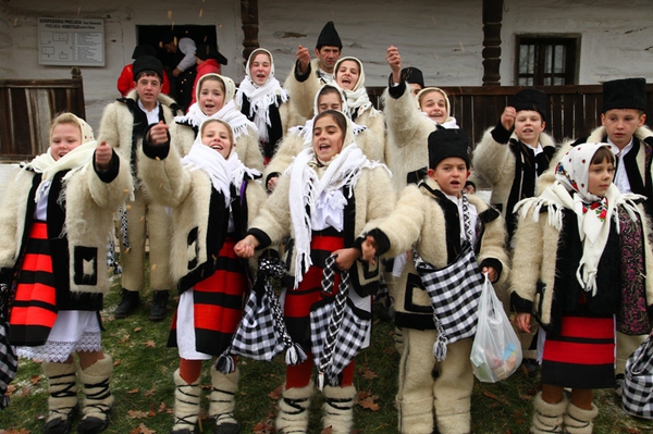 Crăciunul în România - tradiţii, superstiţii şi obiceiuri transmise din generaţie în generaţie