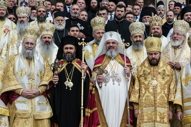 Biserica Ortodoxă Română anunţă organizarea celui mai mare marş din istoria sa recentă pentru susţinerea familiei tradiţionale