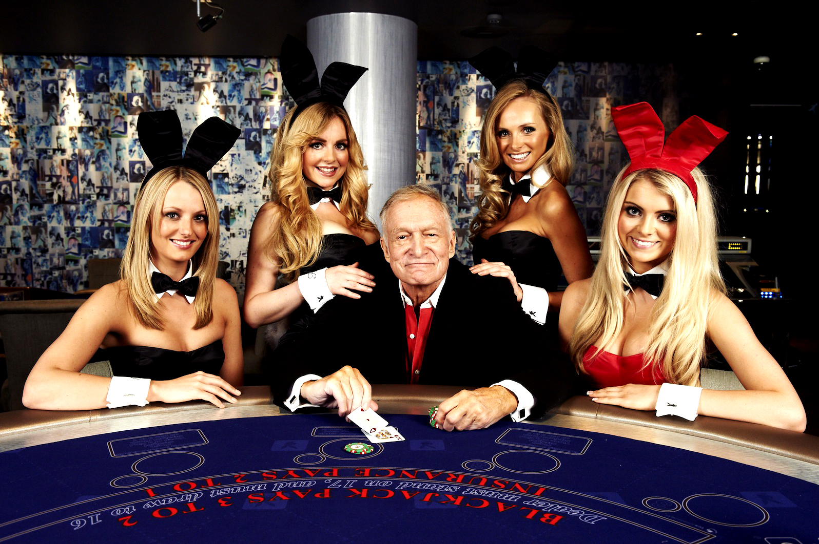 Playboy Enterprises ar putea fi pusă în vânzare de patroni cu preţul de 500 de milioane de dolari