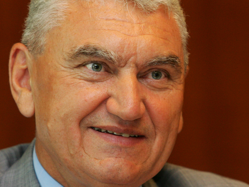 Sfaturi pentru tinerii manageri de la... Mişu Negriţoiu, chairman ING Bank Romania