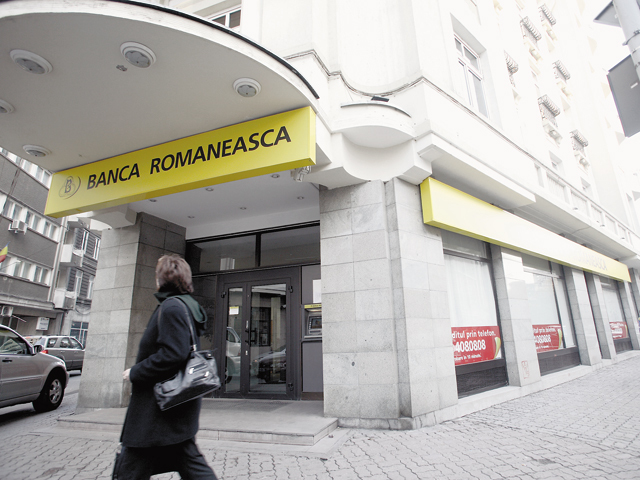Banca Românească reduce dobânda la creditele în franci elveţieni