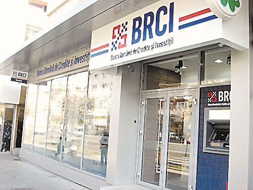 BRCI vrea să atragă clienţi cu retrageri gratuite de la ATM-urile altor bănci