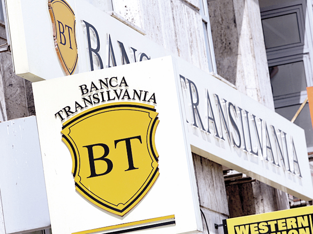 Fitch a revizuit în scădere ratingul de sprijin al Băncii Transilvania