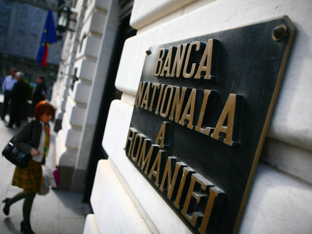 BNR: Situaţia sistemului bancar românesc, cu mult peste media UE la mai mulţi indicatori