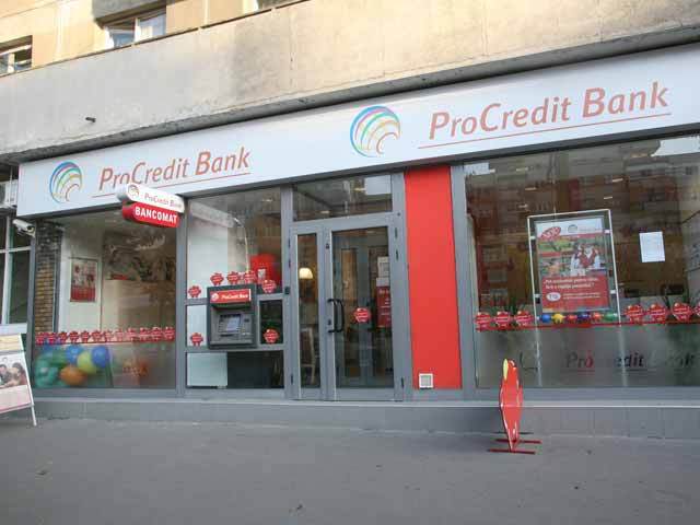 Profitul ProCredit Bank s-a înjumătăţit în 2016, ajungând la 4,7 mil. lei