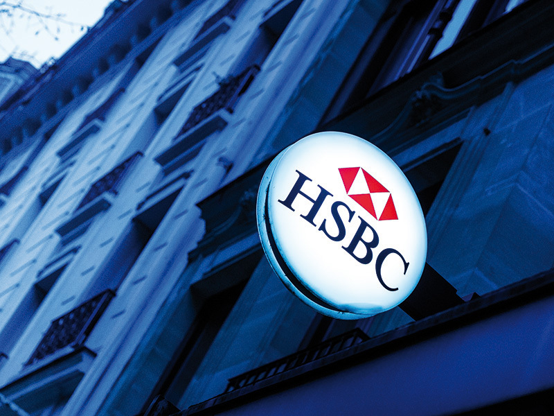Criza loveşte în plin bilanţurile marilor bănci europene. Profitul HSBC s-a prăbuşit cu 77% în primul semestru