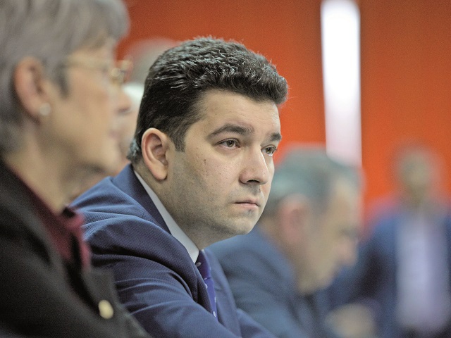 Liviu Voinea: Guvernatorul Mugur Isărescu a obţinut independenţa BNR prin lege şi a păstrat-o prin rezultate (I)