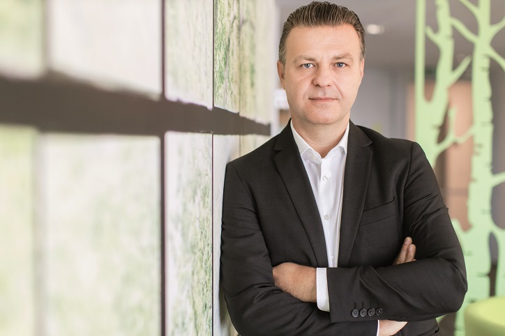 Opinie Alin Neacşu, director Corporaţii Mari, Raiffeisen Bank: „Componenta de sustenabilitate a unei companii va fi un element esenţial de luat în calcul în analiza băncilor pentru finanţare“