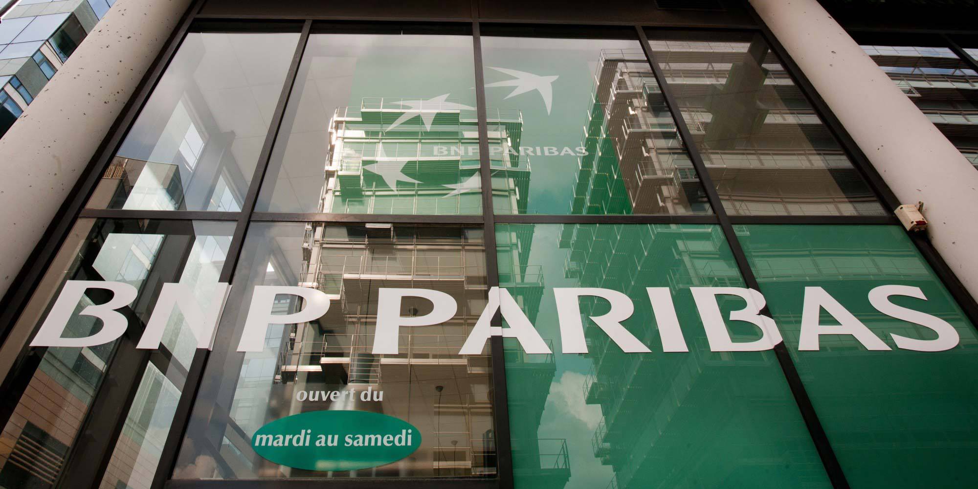 Posibilă tranzacţie gigant în sistemul bancar: BNP Paribas, cea mai mare bancă din Franţa, vrea să cumpere gigantul olandez ABN Amro 