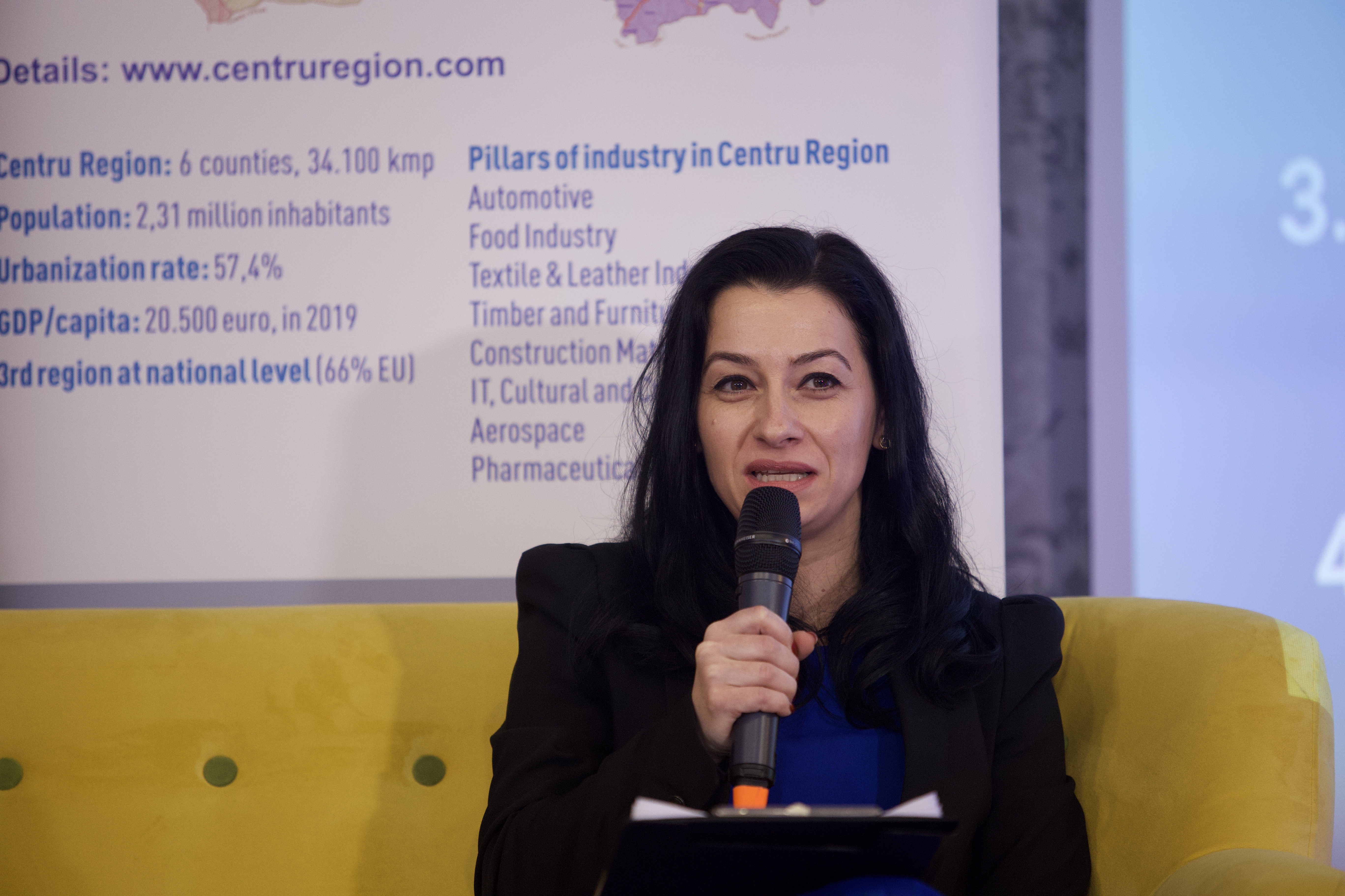 Andreea Potinteu, şef Serviciu Sprijinirea Mediului de Afaceri si Promovare investiţii ADR Centru: Din 2008 oferim servicii gratuite pentru a sprijini antreprenorii din regiunea centru