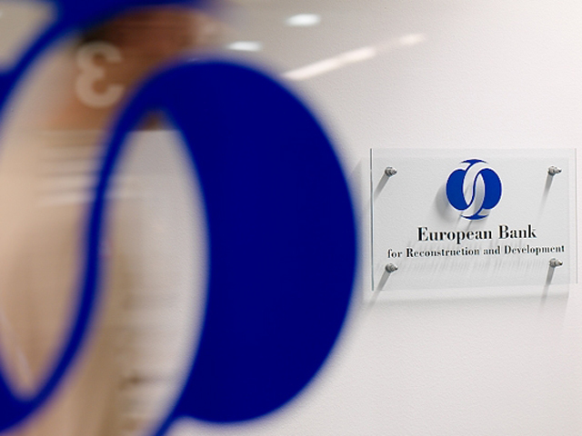 Banca Europeană pentru Reconstrucţie şi Dezvoltare a investit în 2025 o sumă record în România, de 955 mil.euro, în 37 de proiecte. Victoria Zinchuk, directorul BERD pentru România: Este o demonstraţie cu adevărat uimitoare a încrederii clienţilor noştri,