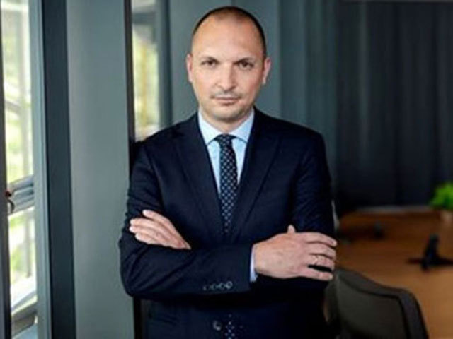 Tiberiu Maier, CEO al Signal Iduna, va veni la ZF Insurance Summit 2026 şi ne vom uita la unul dintre cele mai dinamice segmente de asigurări, cel de sănătate, dar vom afla şi ce înseamnă să intri pe segmentul RCA după ce ani de zile orientarea a fost căt