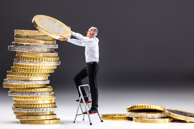 Depozitele totale ale populaţiei şi companiilor s-au majorat în luna aprilie cu 6,9%. Economiile în lei s-au majorat cu 4,4%, iar cele în valută cu 12,5%