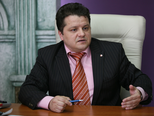 Ştefan Vuza prelungeşte mandatul boardului Chimcomplex Borzeşti