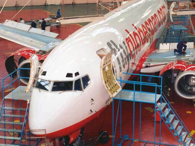 Aerostar împarte un sfert din profitul record cu acţionarii
