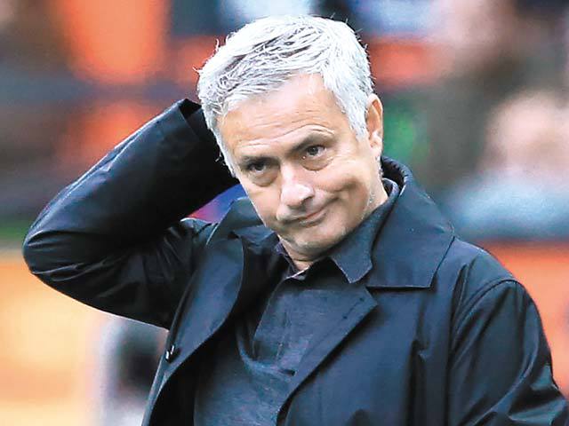 Investitorii salută plecarea lui Mourinho de la Manchester United: acţiunile clubului de fotbal urcă cu până la 2%