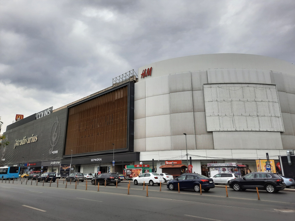 Unirea Shopping Center, care administrează două centre comerciale în Bucureşti şi Braşov, a înregistrat în 2021 o pierdere contabilă de 33 milioane lei, faţă de un profit net de 5 milioane lei în 2020