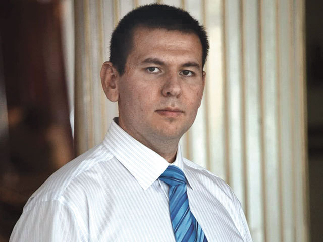ZF Deschiderea de astăzi. Istvan Sarkany, investitor la Bursă: Taxa de solidaritate la Petrom nu îmi influenţează decizia de investiţie, acolo unde am 10% din portofoliu