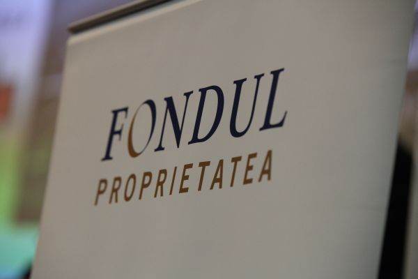 Bursă. Acţionari ai Fondului Proprietatea cu peste 8% cer Deloitte pentru evaluarea CN Aeroporturi în perspectiva răscumpărării de 20% de către stat, în timp ce Franklin Templeton solicită un nou mandat până în 2030