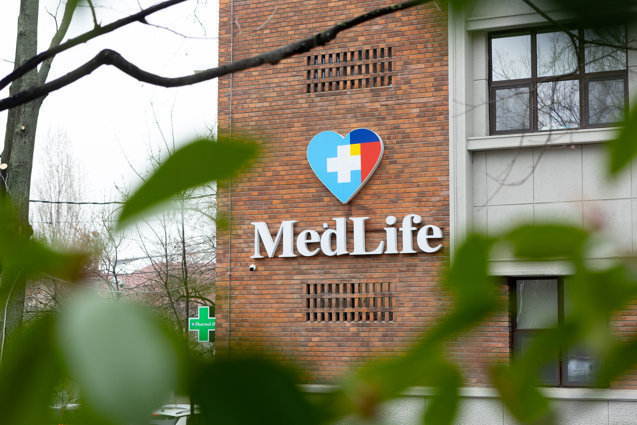 Bursă. Acţionarii MedLife, convocaţi pentru o majorare de capital social de până la 20%