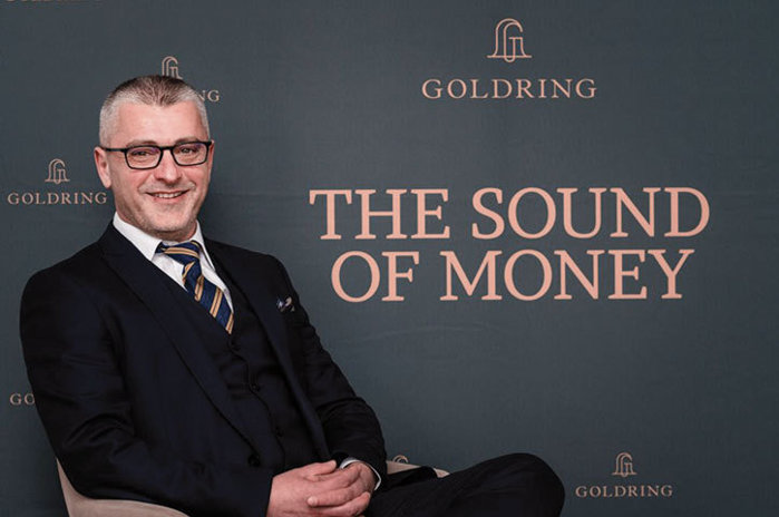 ZF Deschiderea de astăzi la Bursă. Growth sau value? Ce să aleagă investitorii? Dragoş Mesaroş, Goldring: Aş face un mix între cele două tipuri de acţiuni