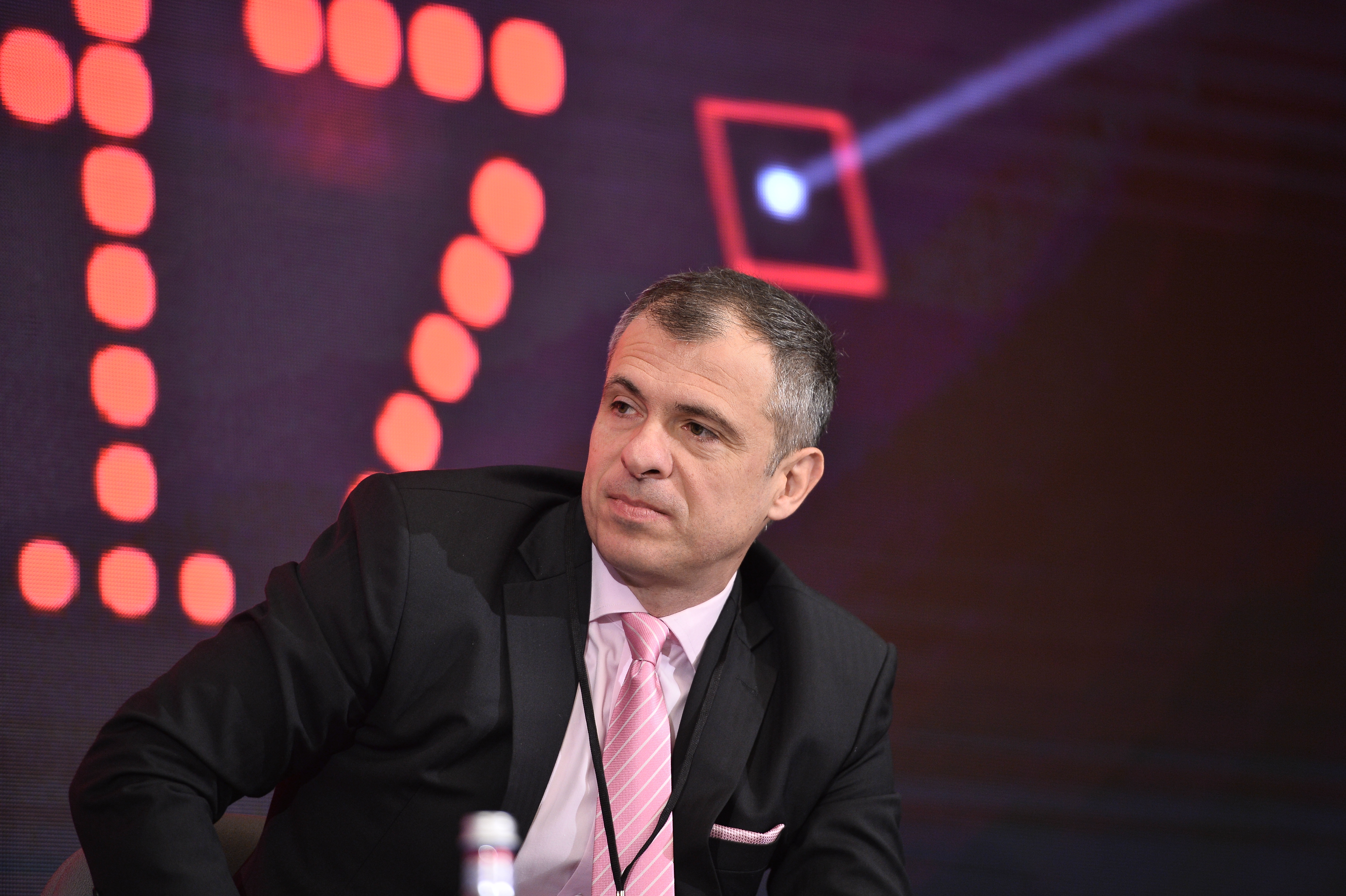 Bogdan Popescu, Microsoft România: Reorientarea profesională este singura rezolvare pentru deficitul de personal