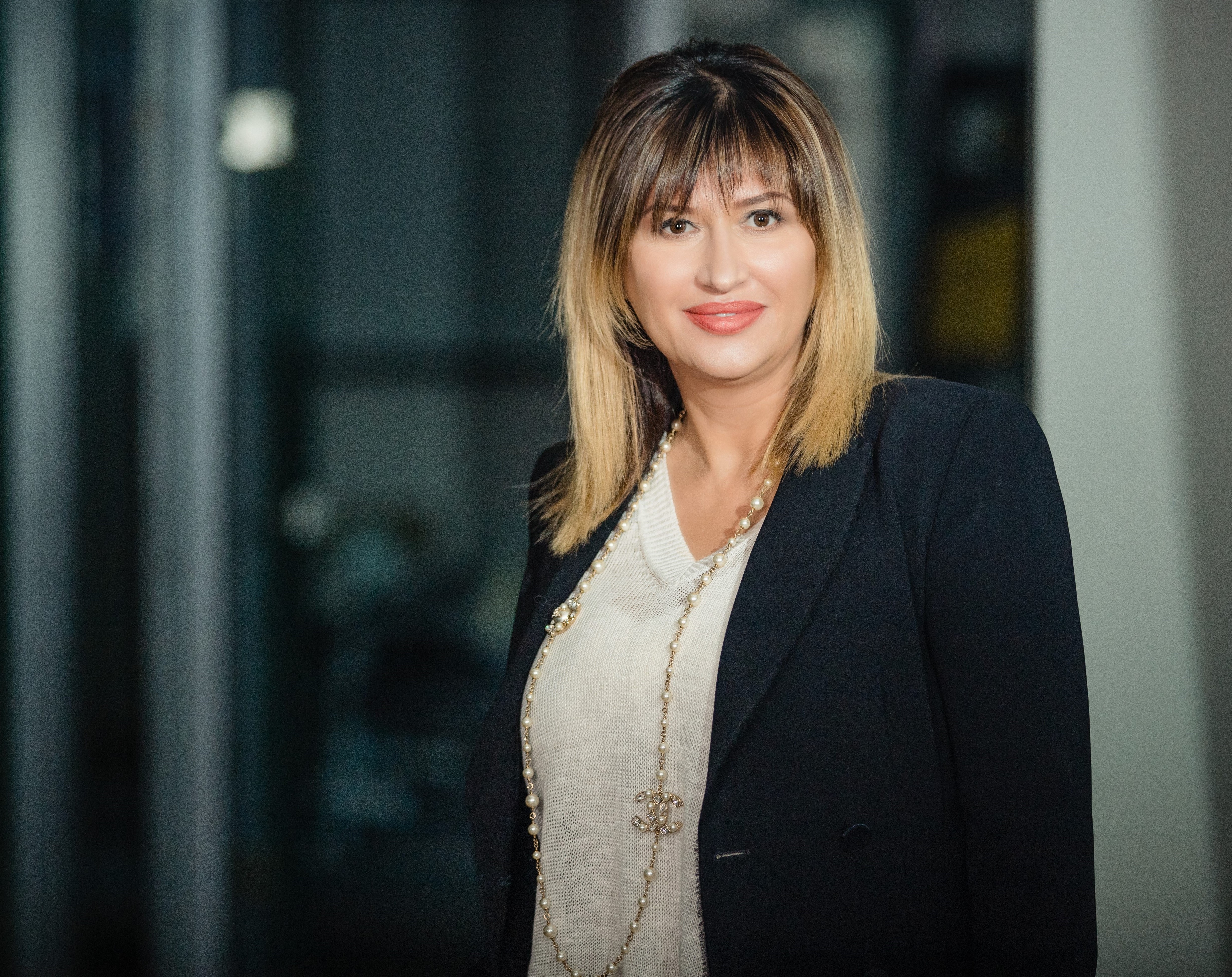 Mihaela Mitroi, EY România: Care sunt interpretările agenţiilor judeţene pentru ocuparea forţei de muncă privind acordarea indemnizaţiei de şomaj tehnic