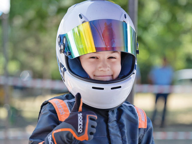 #superstories. Pariul ZF pe viitorii campioni. Andrei Panait karting, 10 ani