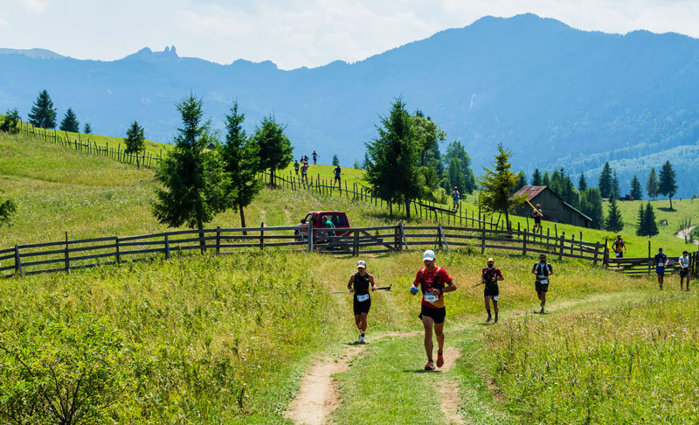 Business sportiv. Cum a reuşit un maraton de alergare montană din Bucovina să intre într-unul dintre cele mai importante circuite internaţionale? Bucovina Ultra Rocks va strânge peste 2.000 de alergători din 60 de ţări. „România are printre cele mai mari 