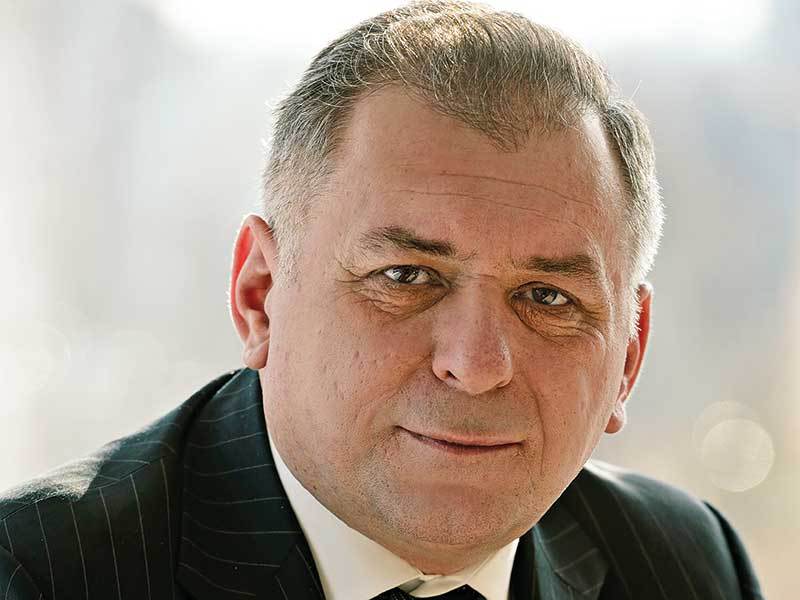Marele câştigător al împărţirii profitului la Banca Transilvania: Horia Ciorcilă, preşedintele băncii, va încasa 74 de milioane de lei