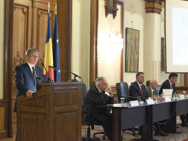 „România competitivă“. Guvernul trasează proiectul de ţară în ziua în care dă afară patru miniştri