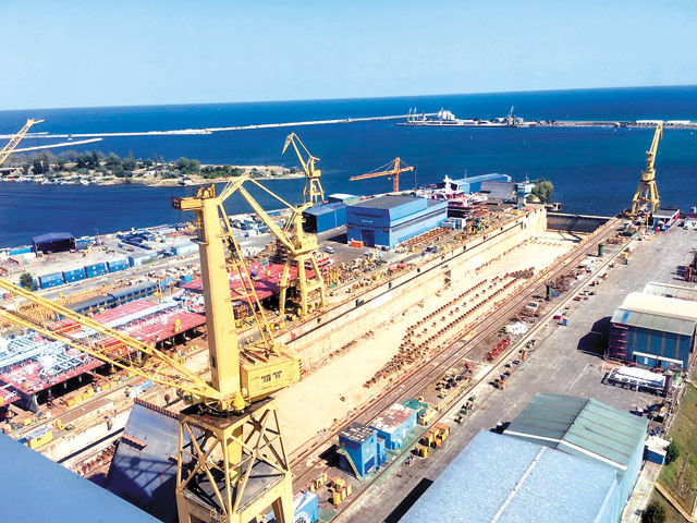 Vicepreşedintele şantierului naval Fincantieri Italia: „Toţi muncitorii români buni se vor întoarce în ţară când diferenţele salariale nu vor mai fi semnificative“