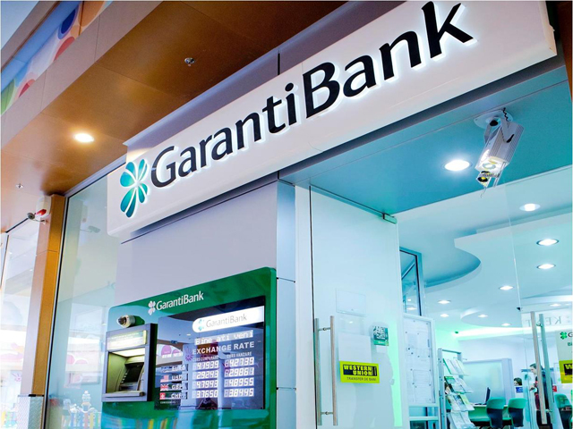 Grupul bancar spaniol BBVA vrea să vândă Garanti Bank România. Patru bănci şi un fond de investiţii sunt interesate. Dacă se va ajunge la o înţelegere, tranzacţia va depăşi 350-400 de milioane de euro numai pentru capitalul băncii