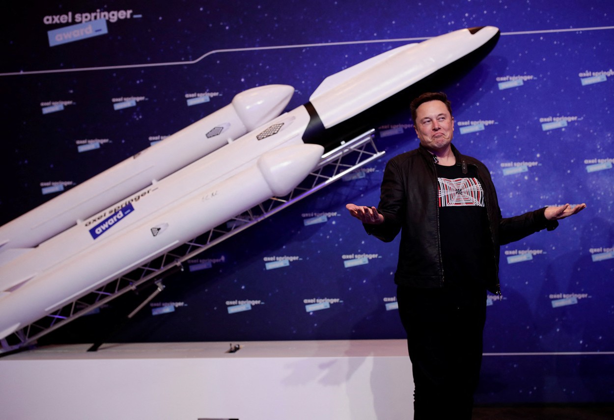 Cifrele din spatele imperiului: SpaceX, compania spaţială a lui Elon Musk, ar putea fi evaluată la aproximativ 140 de miliarde de dolari 
