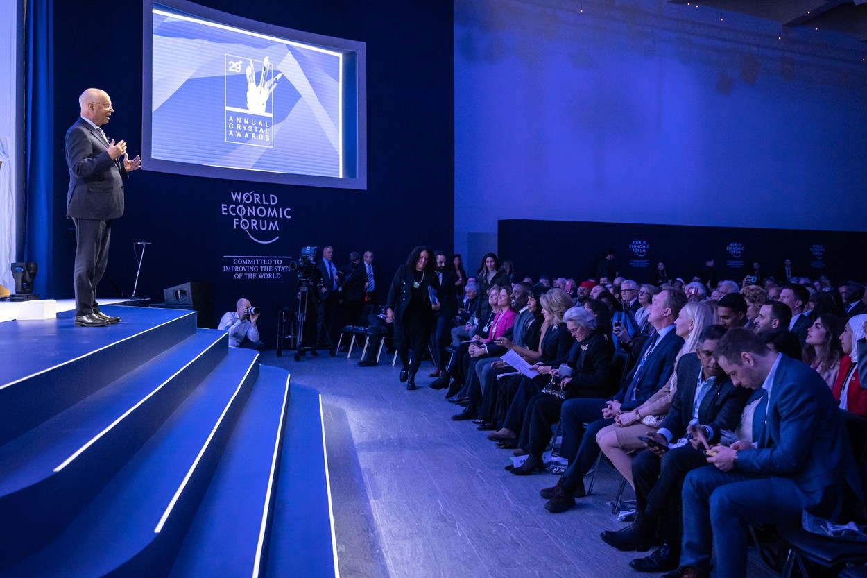 Davos 2023, întâlnirea celor mai influenţi lideri din lume. Surpriza care vine din Europa: Liderii de business ai lumii au plasat Marea Britanie pe locul trei în topul ţărilor cu cele mai bune perspective de creştere