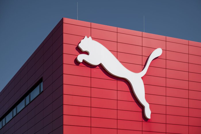 Beijingul atacă şi piaţa sportului: Chinezii de la Anta cumpără aproape o treime din Puma de la familia Pinault, într-o tranzacţie de 1,5 miliarde de euro