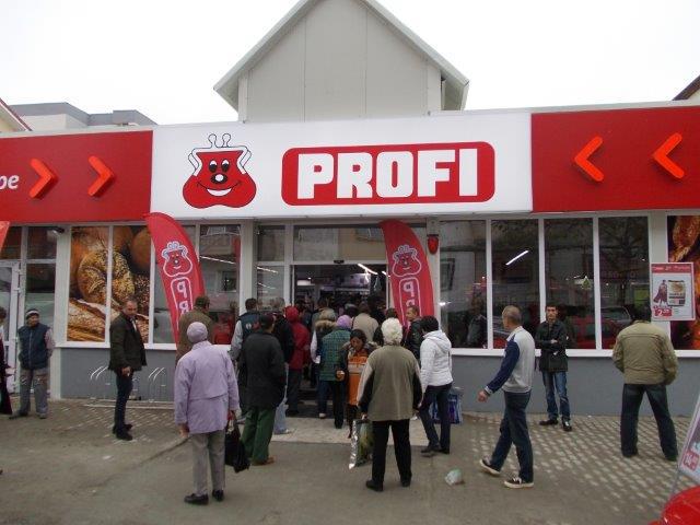 Profi a deschis un nou supermarket la Brăila