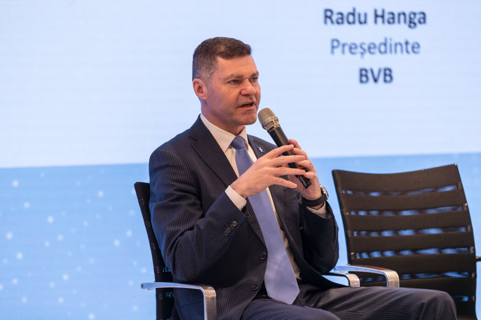 Nu ai nevoie de un PhD ca să investeşti la bursă. Cum poţi începe? Radu Hanga, preşedintele BVB: Investiţi în companii şi produse pe care le cunoaşteţi