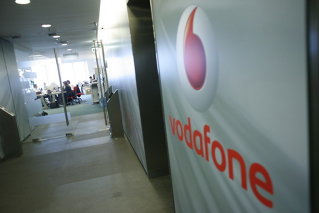 Vodafone Romania Revenue Falls 9.3% In Fiscal Year ’10-’11, To EUR0.8B
