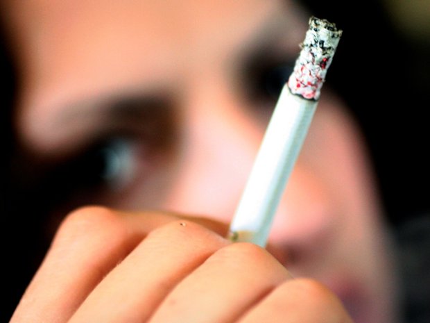 Ce ţigări preferă romanii şi unde in Europa este cel mai scump pachet