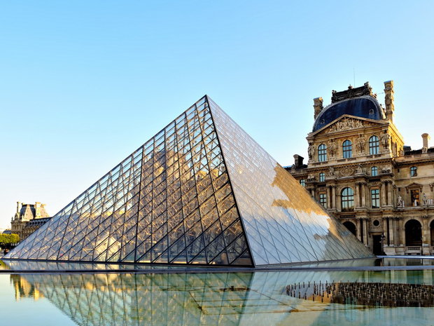 heart Conductivity coupon I. M. Pei, legendarul arhitect chinez care a proiectat piramida de sticlă  de la intrarea Muzeului Luvru,