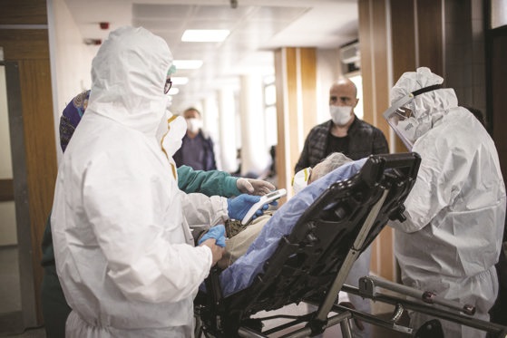 scraper Strict Maid Întârzierea măsurilor restrictive şi lipsa de organizare din spitale lasă  pacienţii cu COVID-19 fără locuri