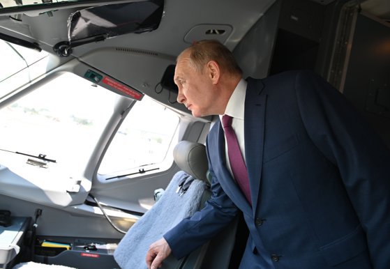 „Şah mat”. Rusia a prezentat un avion de luptă de ultimă generaţie