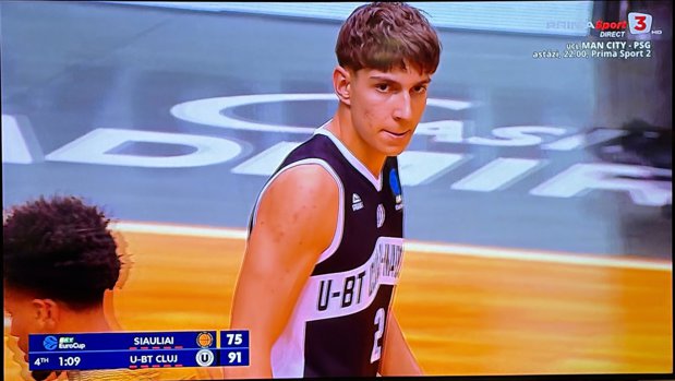 „Munca bate talentul.” Lecţia unui adolescent de 16 ani care a ajuns să joace în EuroCup şi mesajul tatălui său pentru generaţia ta: Ai nevoie de muncă, încredere şi oameni care să te susţină